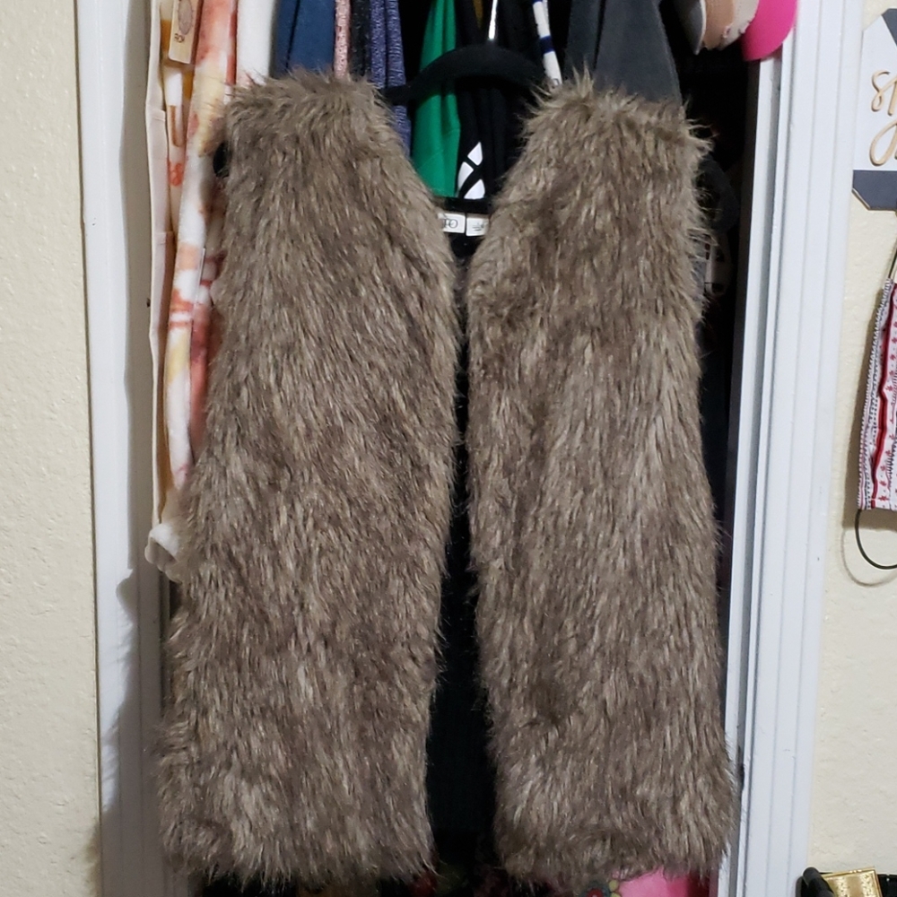 vest